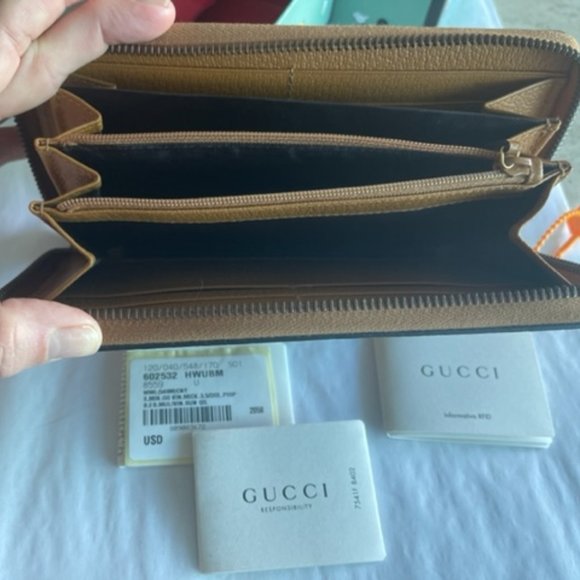 Gucci GG Disney X Mickey Mouse Zip Around Tan Gold Brown Purse Wallet Italy NEW - Picture 11 of 13
